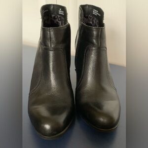 Born Black Leather Claire Booties  size 6